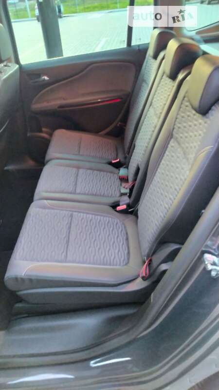 Минивэн Opel Zafira Tourer 2014 в Стрые