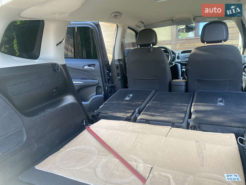 Мінівен Opel Zafira Tourer 2012 в Тарасівці фото 31 Мінівен Opel Zafira Tourer 2012 в Тарасівці