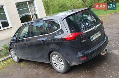 Opel Zafira Tourer 2013 Opel Zafira Tourer 2013
