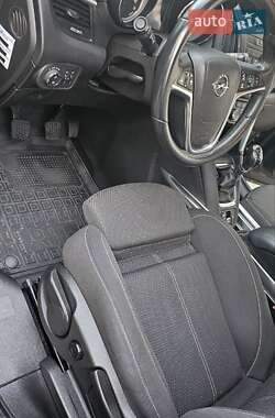 Минивэн Opel Zafira Tourer 2013 в 