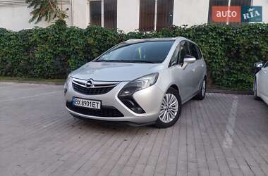 Opel Zafira Tourer 2013