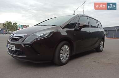 Opel Zafira Tourer 2013