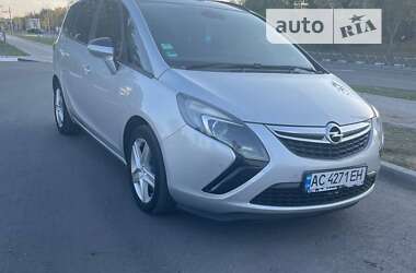 Opel Zafira Tourer 2015