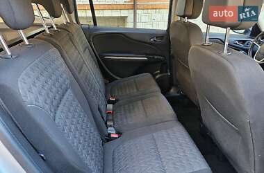 Минивэн Opel Zafira Tourer 2013 в 