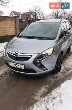 Opel Zafira Tourer 2014