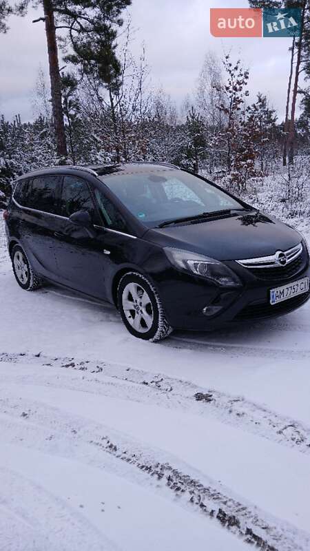 Мінівен Opel Zafira Tourer 2013 в Ємільчиному