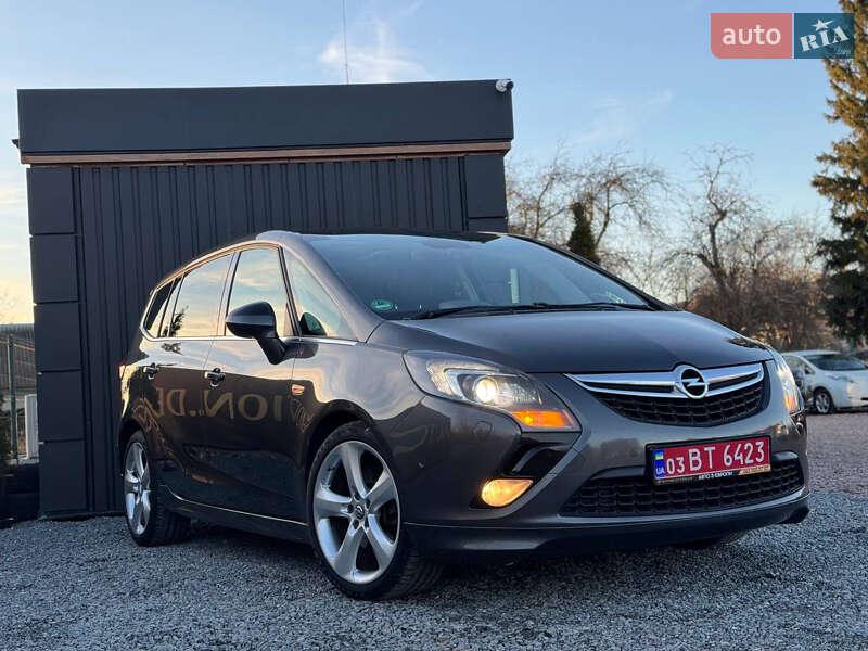 Мінівен Opel Zafira Tourer 2012 в Дрогобичі