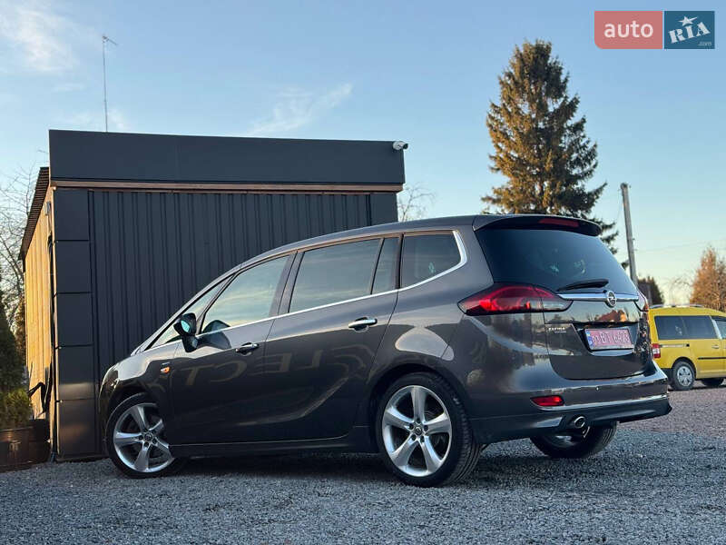 Мінівен Opel Zafira Tourer 2012 в Дрогобичі