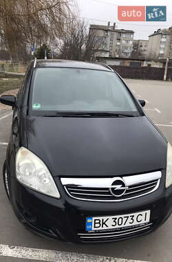 Мінівен Opel Zafira Tourer 2008 в Здолбуніві