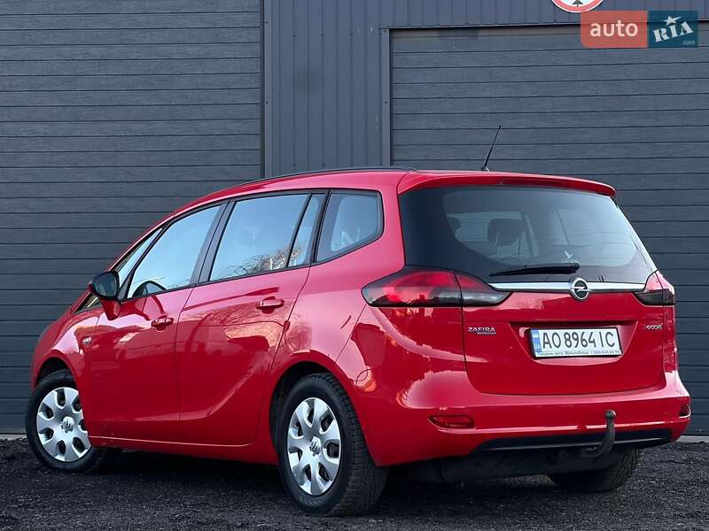 Мінівен Opel Zafira Tourer 2013 в Ужгороді