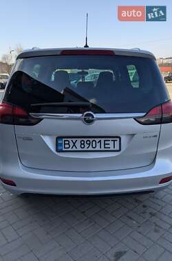 Минивэн Opel Zafira Tourer 2013 в Каменец-Подольском