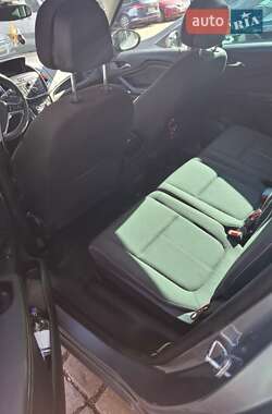 Микровэн Opel Zafira Tourer 2015 в 