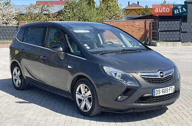 Минивэн Opel Zafira Tourer 2015 в Ровно