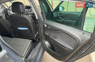 Минивэн Opel Zafira Tourer 2015 в Каменец-Подольском