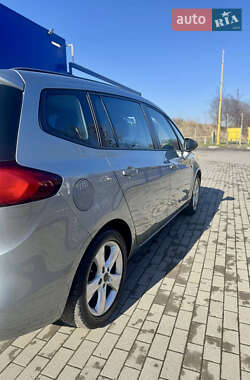 Мінівен Opel Zafira Tourer 2011 в 