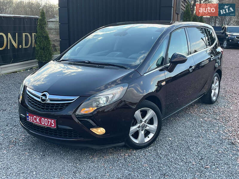 Мінівен Opel Zafira Tourer 2013 в Дрогобичі