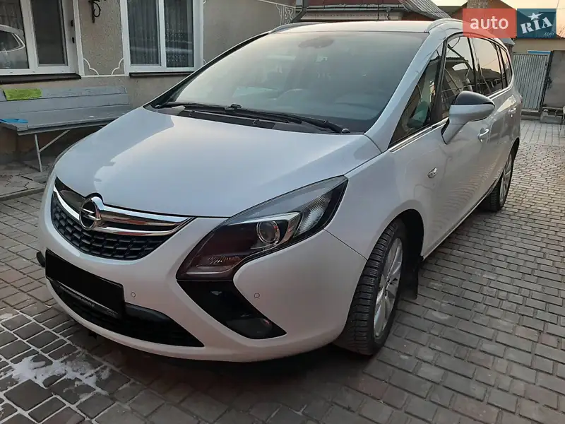Opel Zafira Tourer