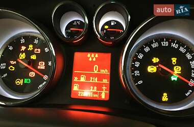 Мінівен Opel Zafira Tourer 2012 в 