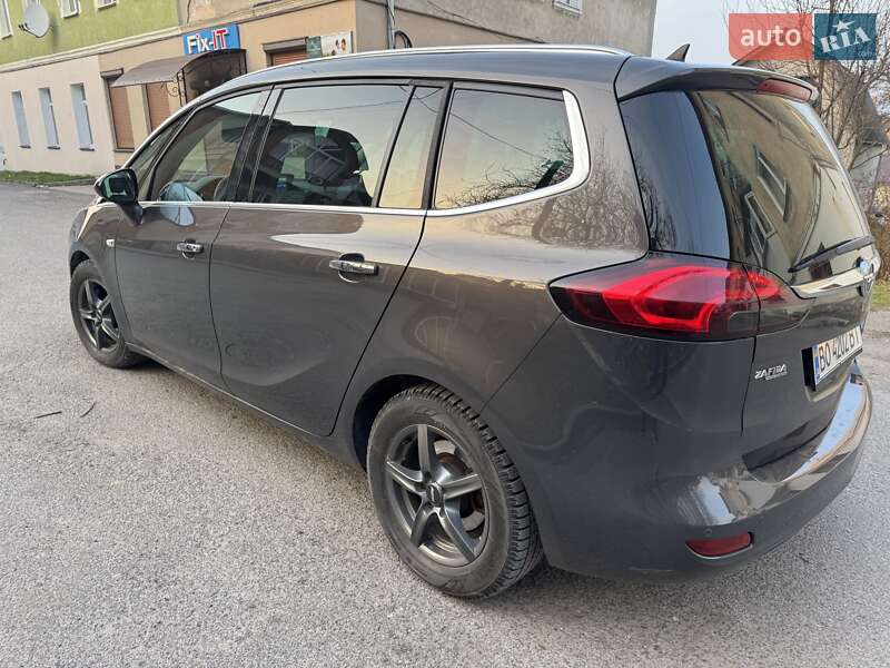 Мінівен Opel Zafira Tourer 2012 в Зборові