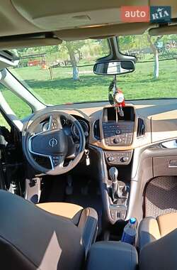 Мінівен Opel Zafira Tourer 2013 в 