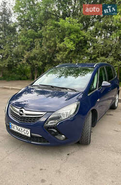Мінівен Opel Zafira Tourer 2013 в 