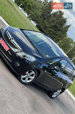 Минивэн Opel Zafira Tourer 2015 в Ровно