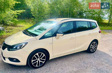 Минивэн Opel Zafira Tourer 2016 в Тернополе