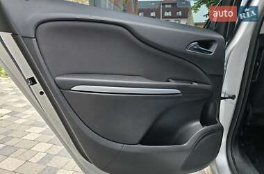 Минивэн Opel Zafira Tourer 2016 в 