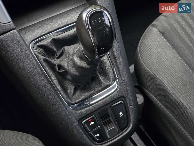 Минивэн Opel Zafira Tourer 2016 в Черновцах