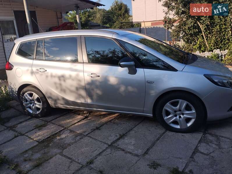 Мінівен Opel Zafira Tourer 2013 в Чернігові фото 8 Мінівен Opel Zafira Tourer 2013 в Чернігові