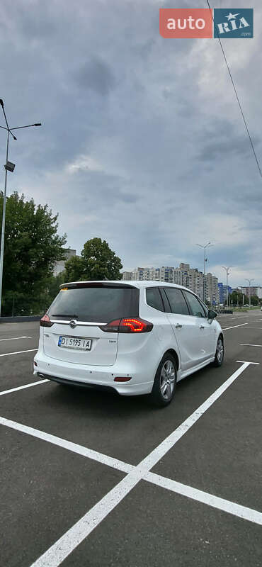 Мінівен Opel Zafira Tourer 2013 в Чернігові