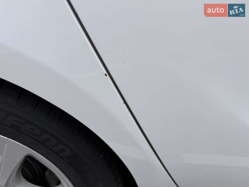 Мінівен Opel Zafira Tourer 2013 в Чернігові