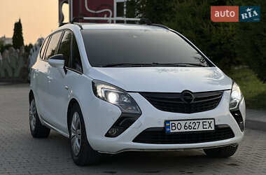 Минивэн Opel Zafira Tourer 2012 в Хмельницком