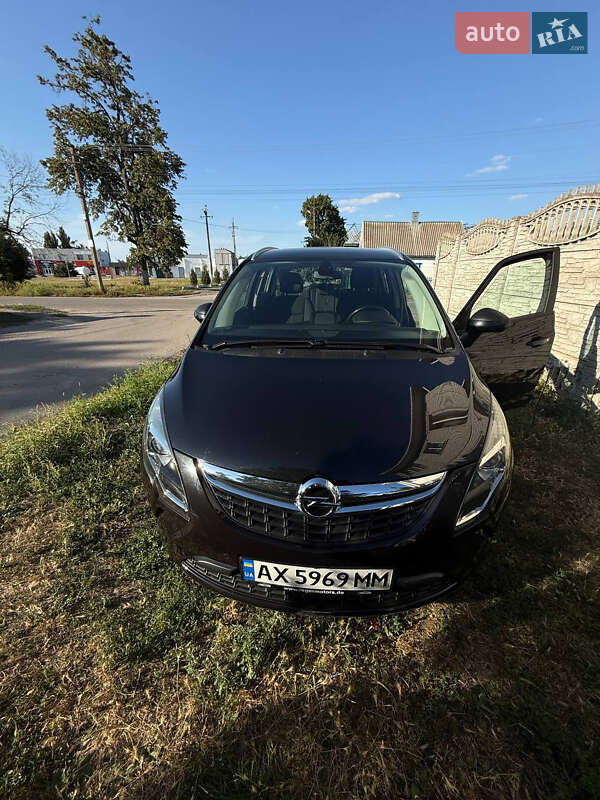 Мінівен Opel Zafira Tourer 2012 в Лозовій фото 11 Мінівен Opel Zafira Tourer 2012 в Лозовій
