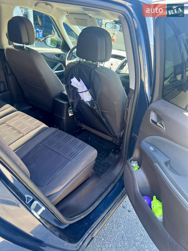 Минивэн Opel Zafira Tourer 2011 в Днепре