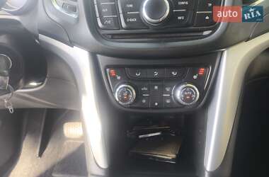 Мінівен Opel Zafira Tourer 2015 в 