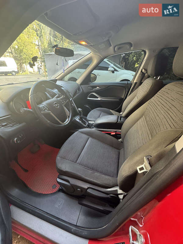 Мінівен Opel Zafira Tourer 2015 в Вінниці