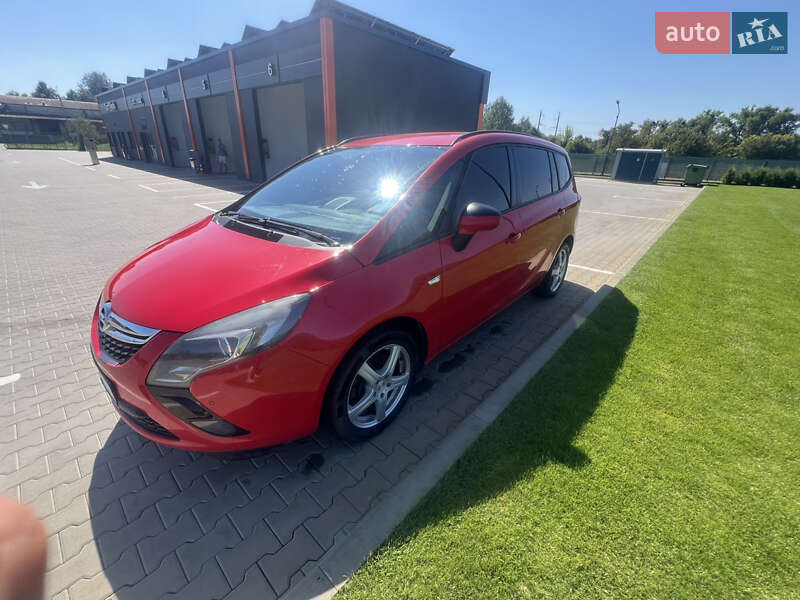 Мінівен Opel Zafira Tourer 2015 в Вінниці