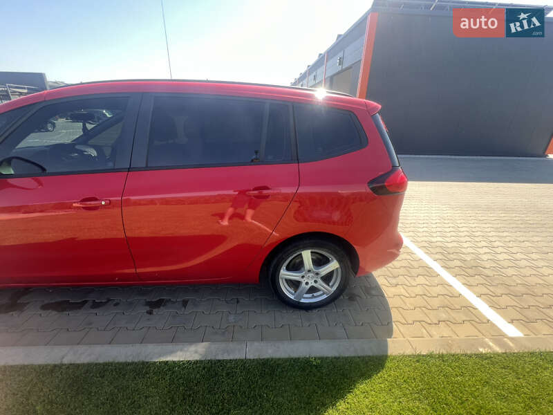 Мінівен Opel Zafira Tourer 2015 в Вінниці