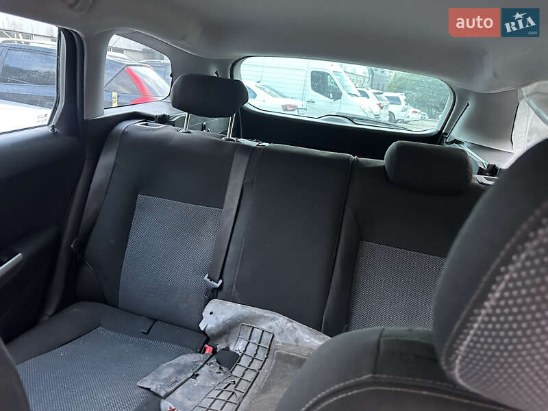 Минивэн Opel Zafira Tourer 2011 в Киеве