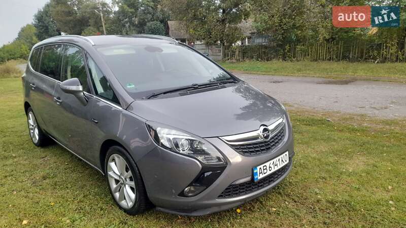 Минивэн Opel Zafira Tourer 2015 в Виннице