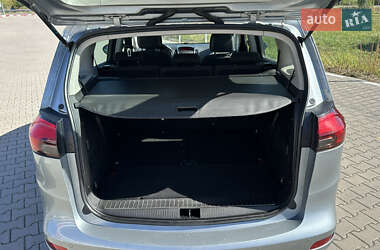 Минивэн Opel Zafira Tourer 2012 в 