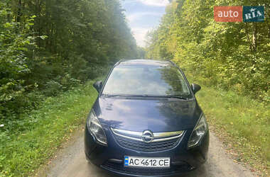 Opel Zafira Tourer 2012 Opel Zafira Tourer 2012