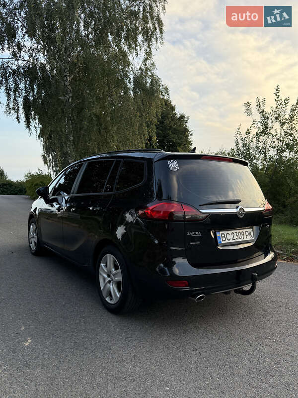 Минивэн Opel Zafira Tourer 2012 в Львове