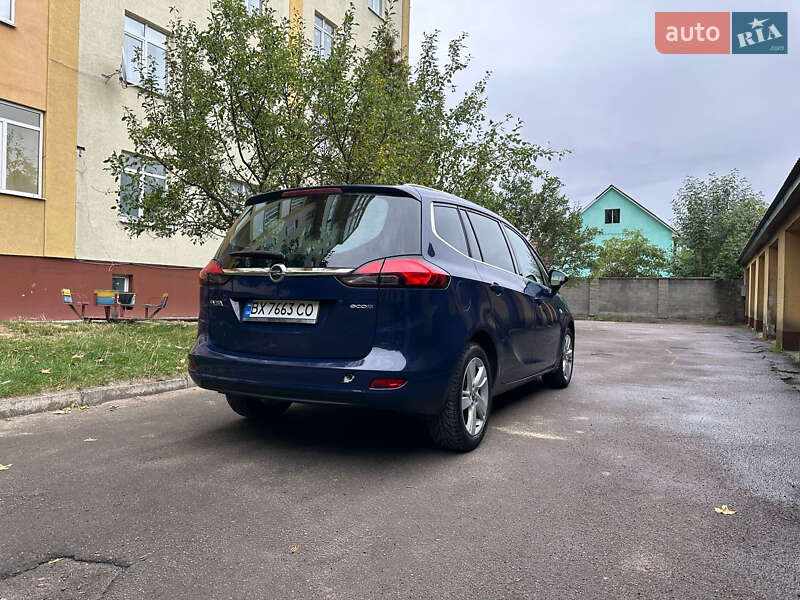 Мінівен Opel Zafira Tourer 2013 в Рівному