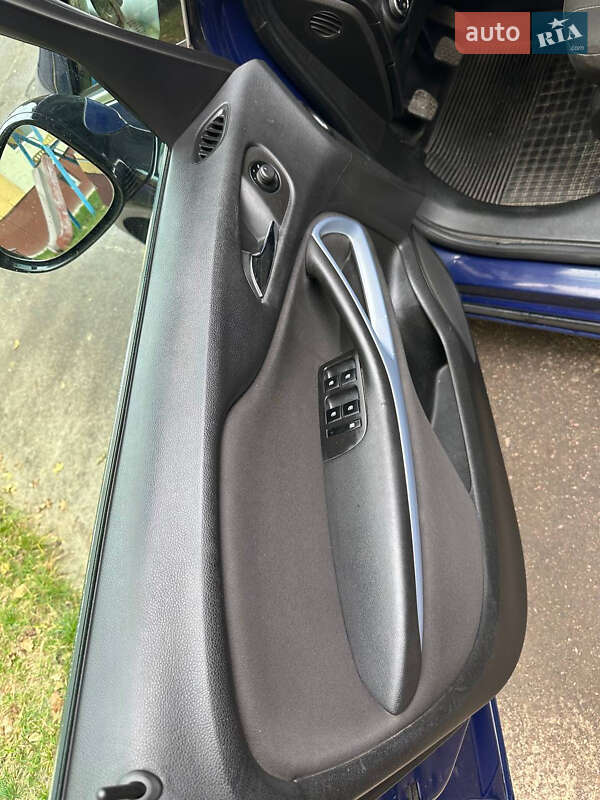 Мінівен Opel Zafira Tourer 2013 в Рівному