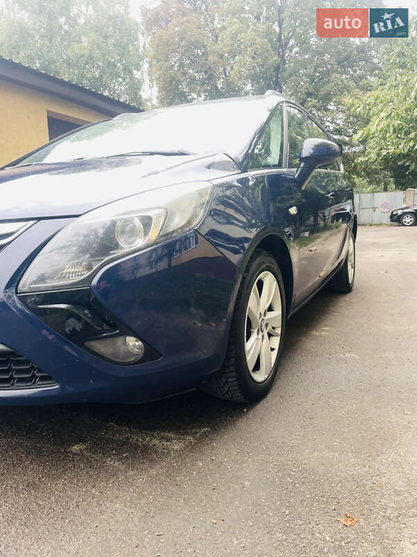 Мінівен Opel Zafira Tourer 2013 в Рівному