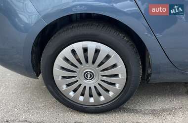 Минивэн Opel Zafira Tourer 2012 в 