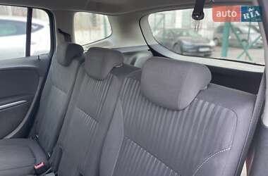 Минивэн Opel Zafira Tourer 2012 в 