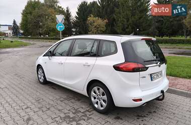 Минивэн Opel Zafira Tourer 2014 в 